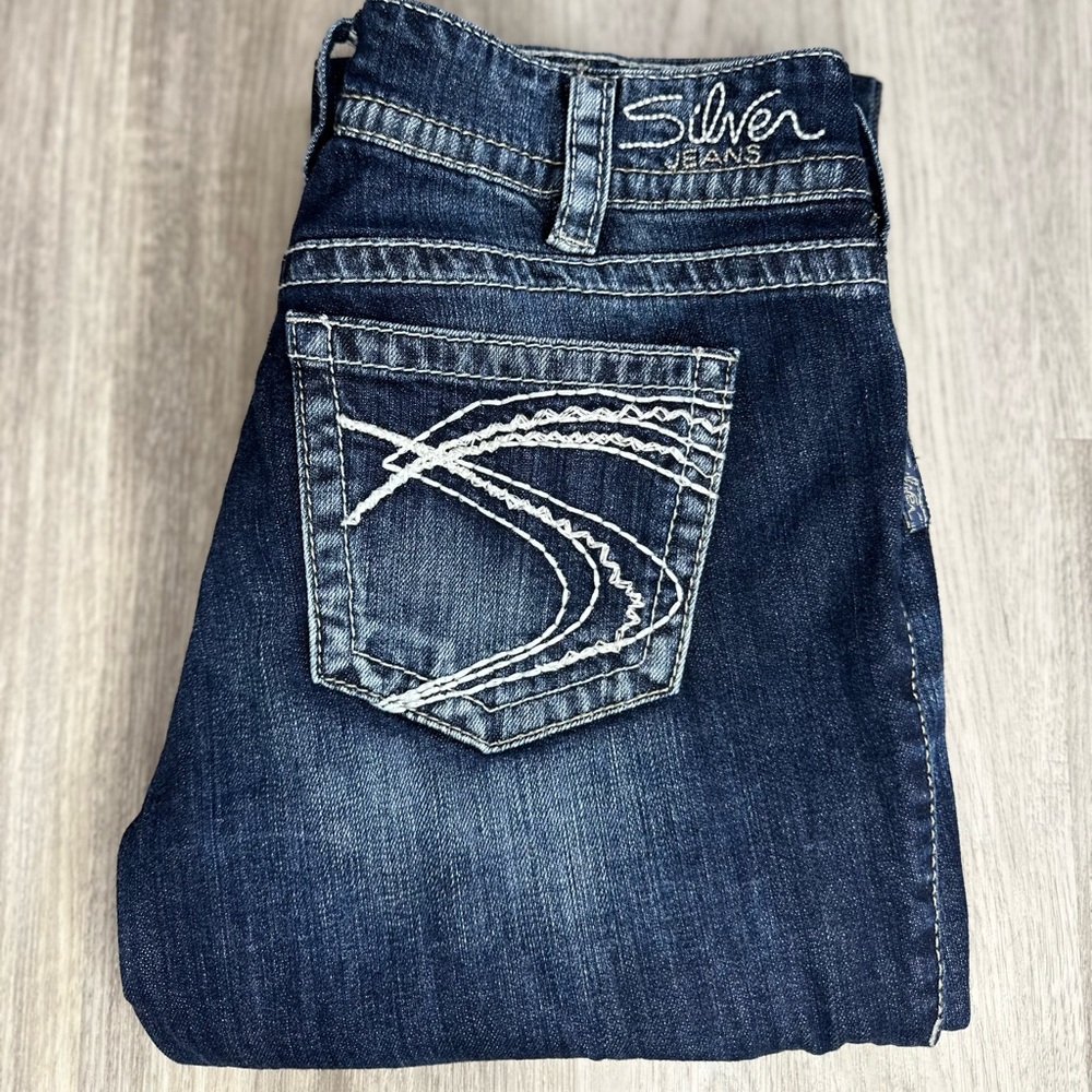 Silver Suki Bootcut Jeans 30 x 36” Inseam